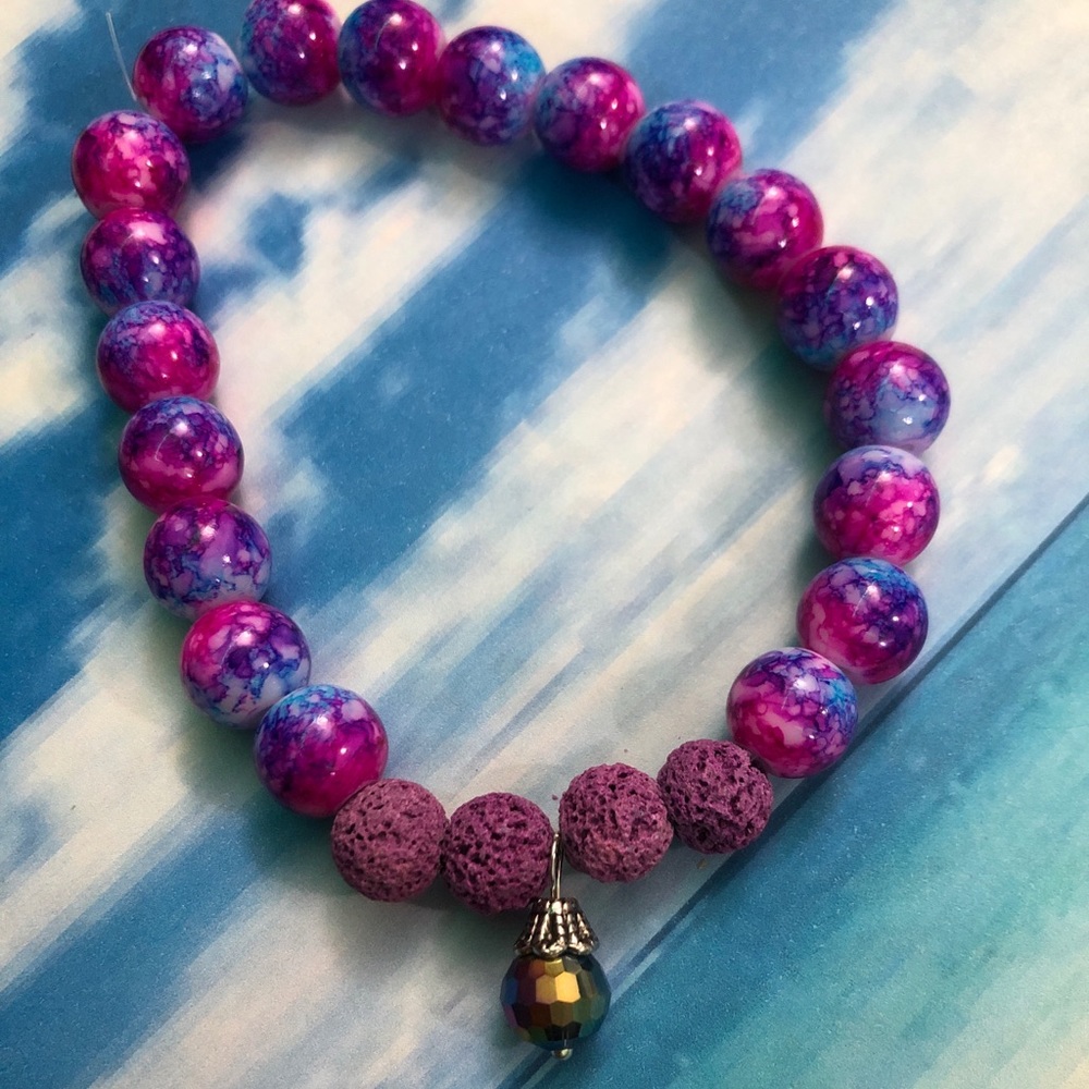 Meet your Posher, Ally